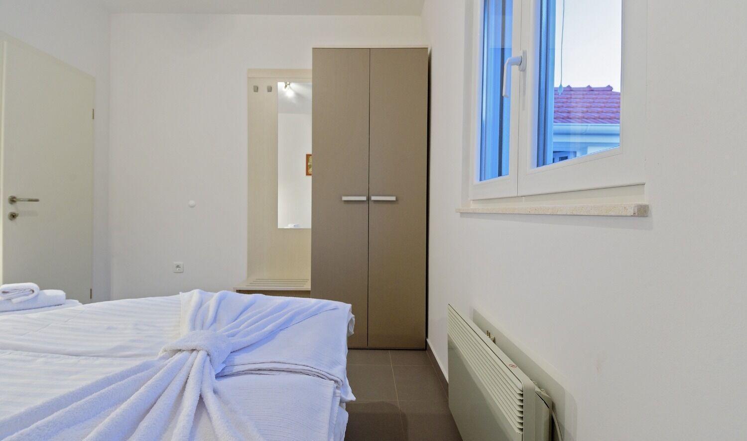 Apartments Bisernica-With Pool Razanj Exterior photo